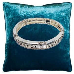 Silver Tone Slip-on Stretchy Bracelet